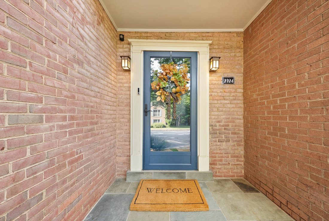 Townhouse en Pimmit Hills, Virginia, Estados Unidos 3 - 18810502