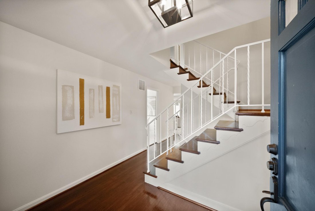 Townhouse en Pimmit Hills, Virginia, Estados Unidos 4 - 18810502