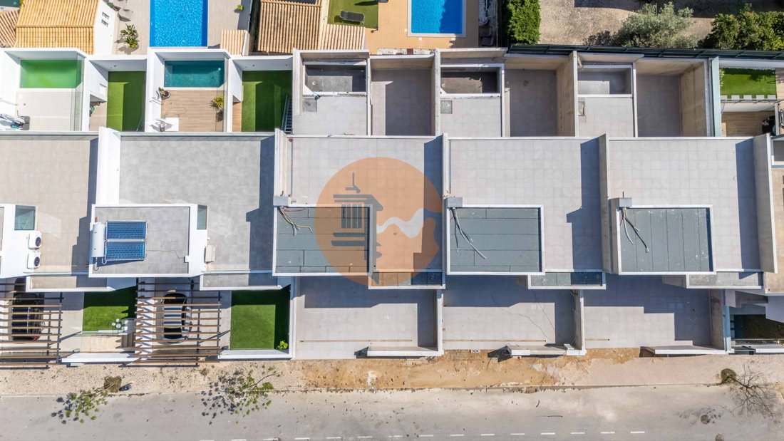 Casa en Montenegro, Algarve, Portugal 1 - 18810662