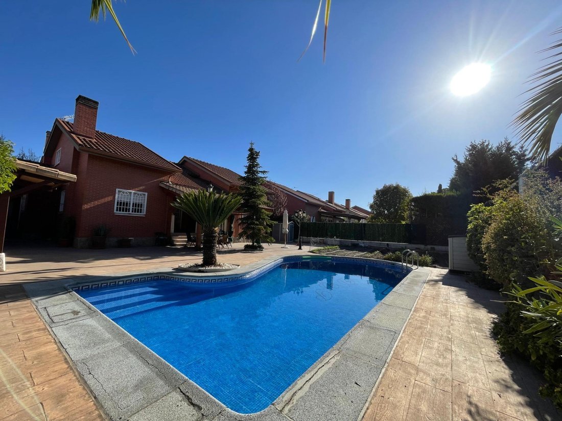 Villa a Rivas-Vaciamadrid, Madrid, Spagna 1 - 18810440