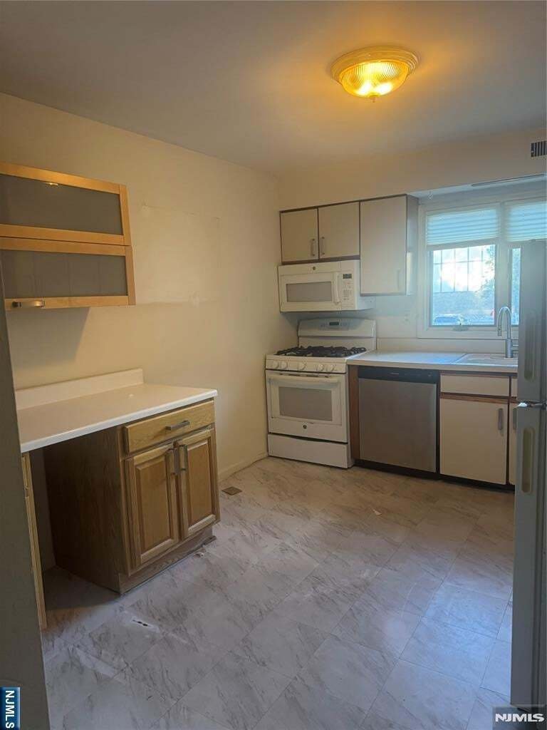 Townhouse en New Milford, Nueva Jersey, Estados Unidos 3 - 18810730