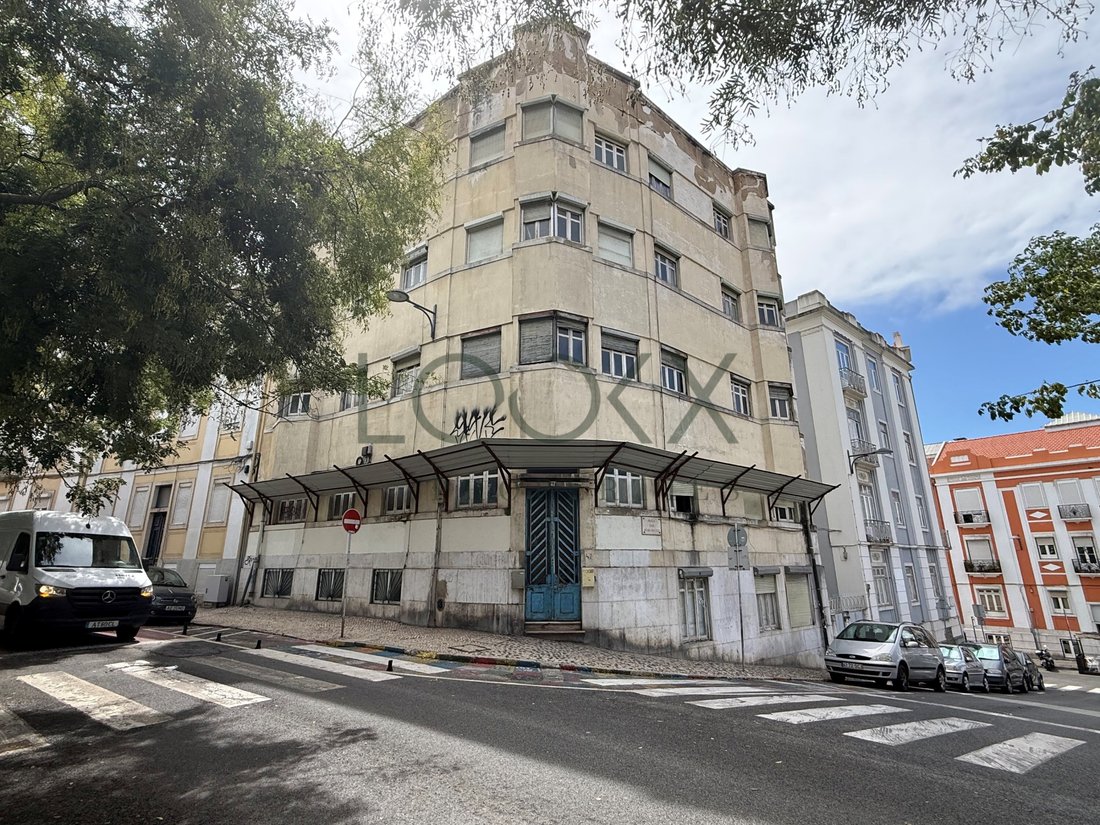 Apartment in Arroios, Lisbon, Portugal 2 - 18810658