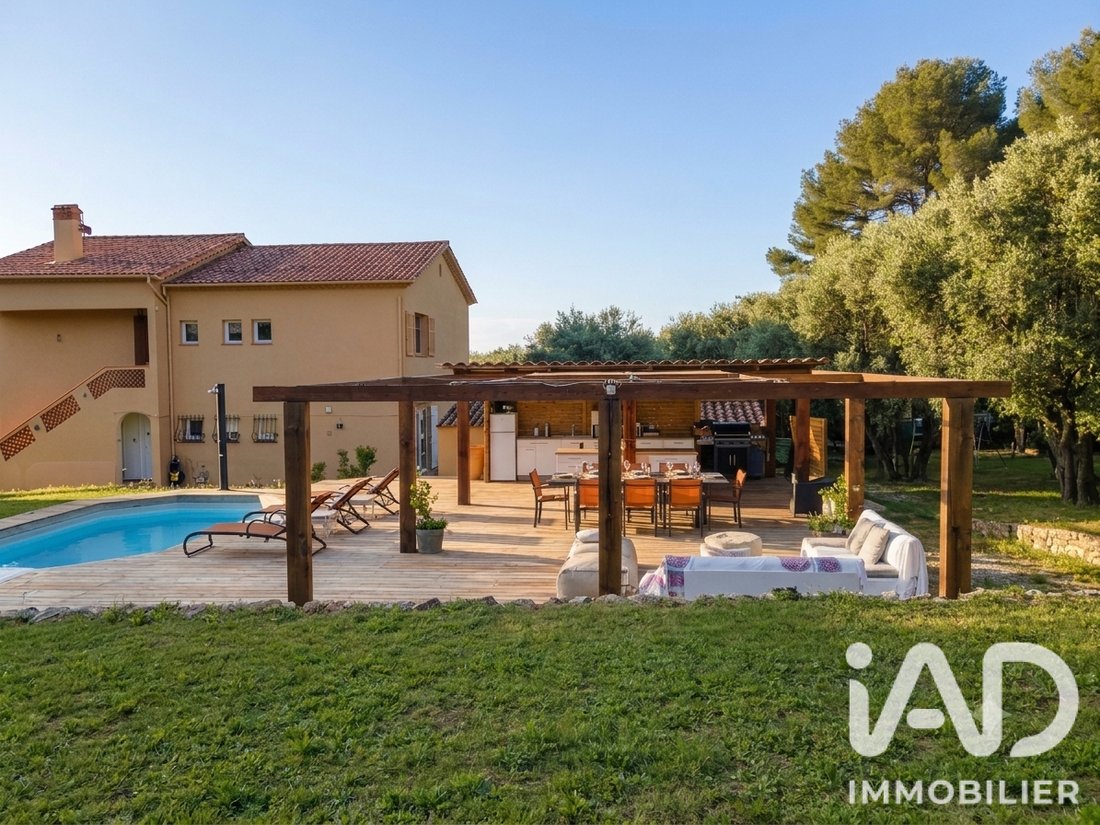 Casa en Grasse, Provenza-Alpes-Costa Azul, Francia 1 - 18812472