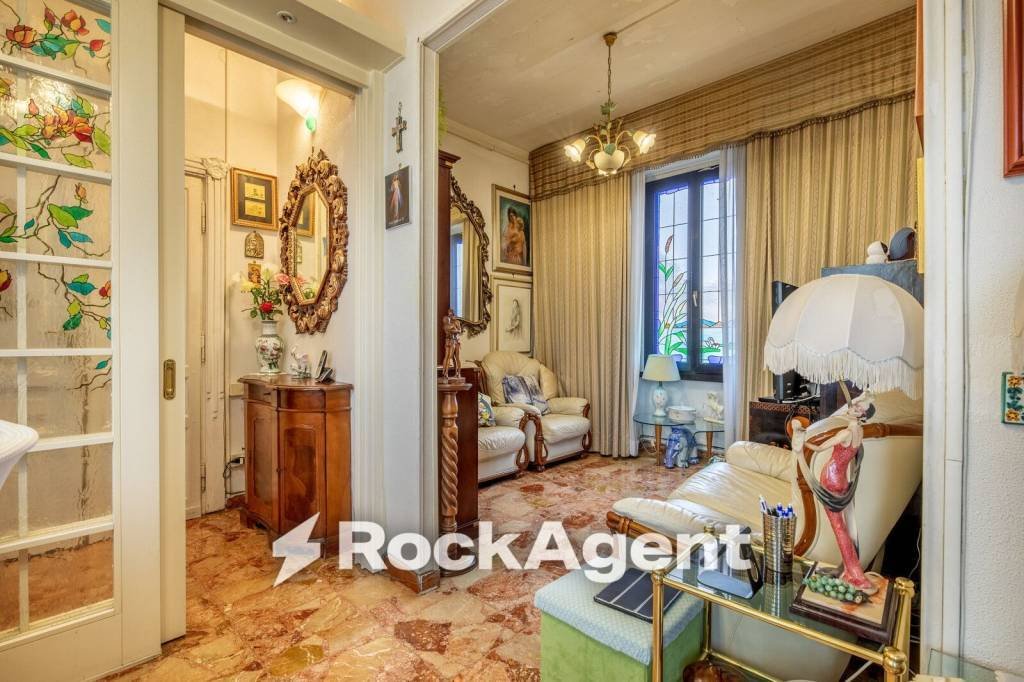 Apartment in Monti, Rome, Italy 4 - 18810488