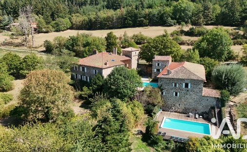 Casa a Bozas, Auvergne-Rodano-Alpi, Francia 1