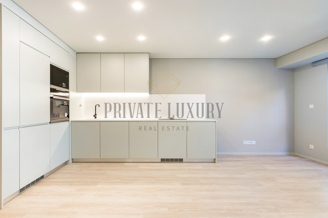 Apartment in Santo Antonio, Lisbon, Portugal 2 - 18810737