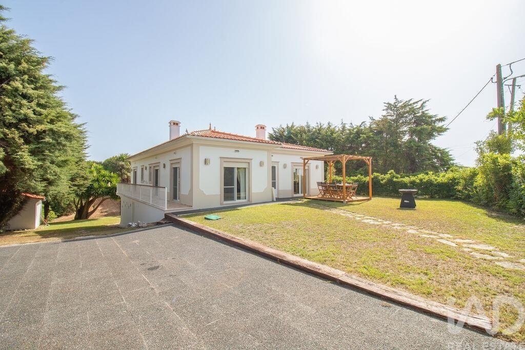 Townhouse en Salir de Matos, Distrito de Leiria, Portugal 1 - 18810701