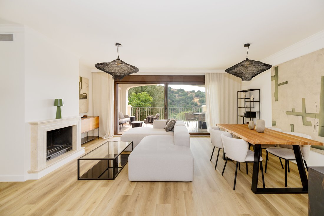 House in Estepona, Andalusia, Spain 2 - 18810746