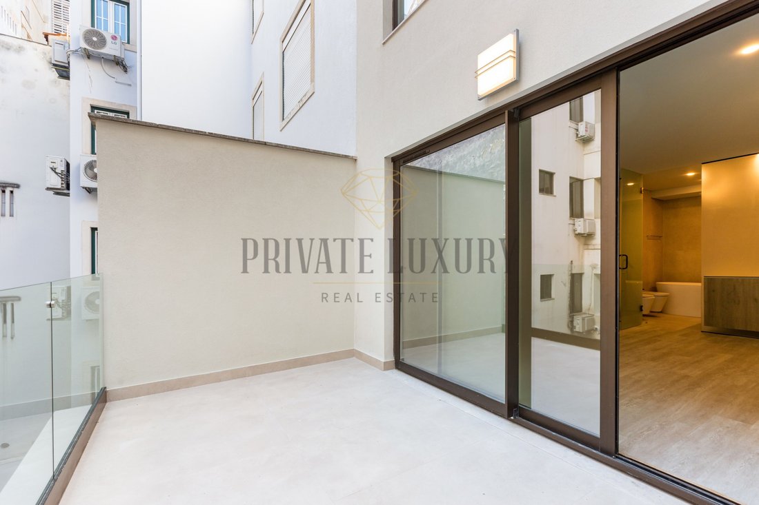 Apartment in Santo Antonio, Lisbon, Portugal 5 - 18810737