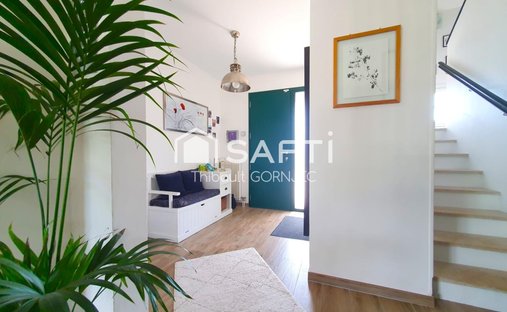 House in Noisy-sur-Ecole, Ile-de-France, France 1