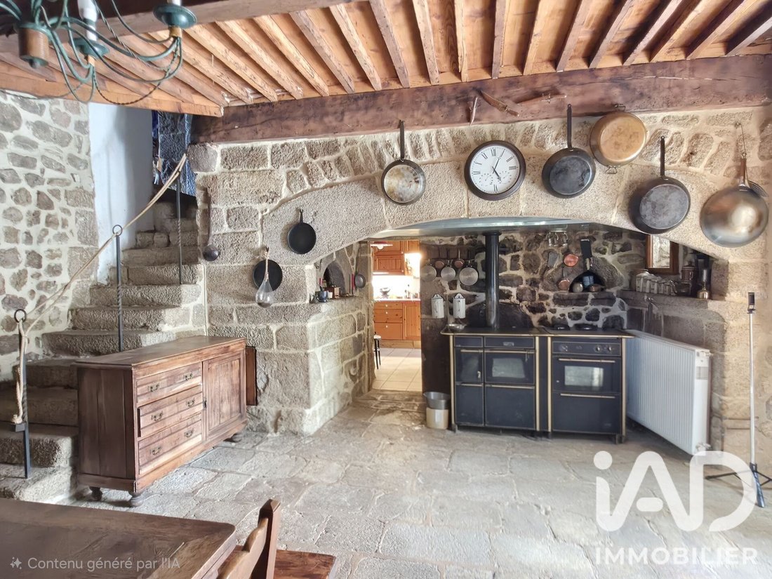 Haus in Bozas, Auvergne-Rhone-Alpen, Frankreich 5 - 18812410