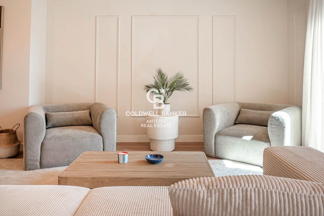 Apartamento en Eixample, Barcelona, España 3 - 18810650
