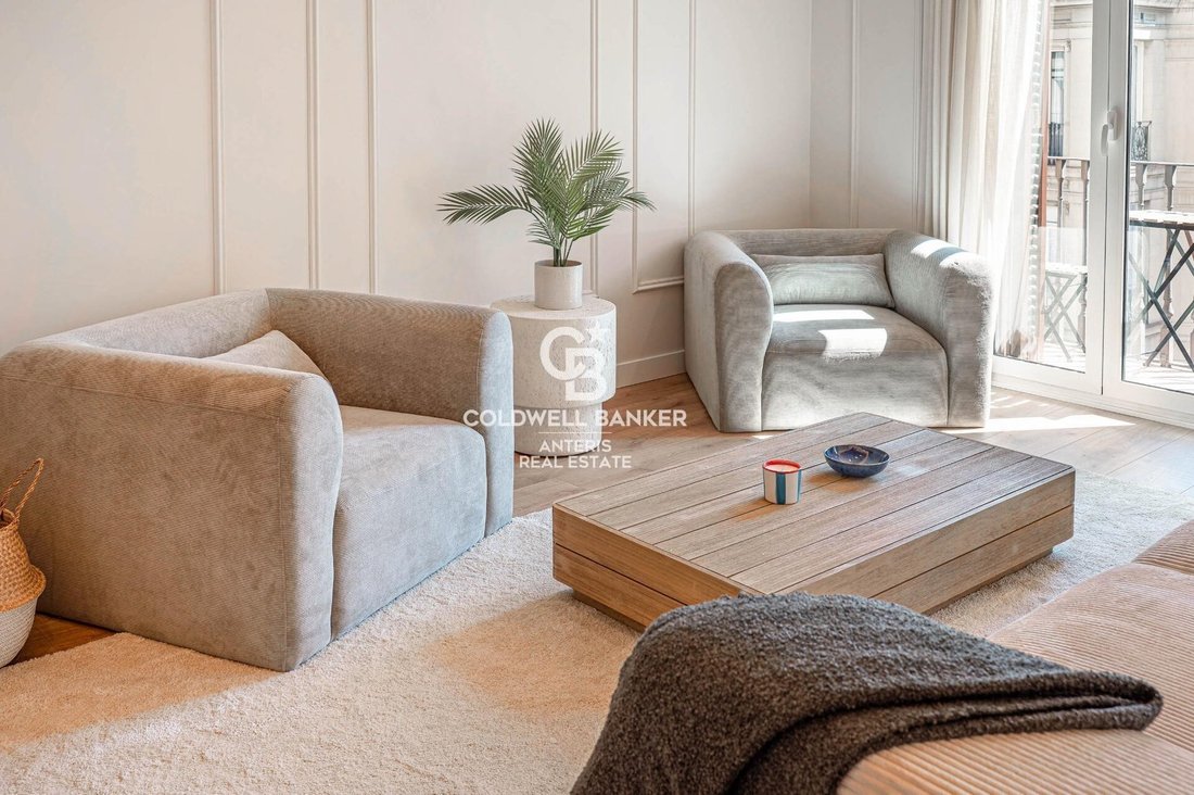 Apartamento en Eixample, Barcelona, España 4 - 18810650