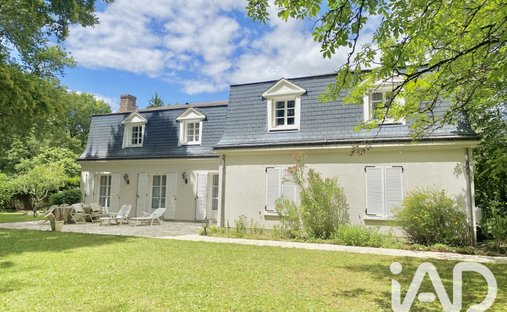 Haus in Saint-Avertin, Zentrum-Loiretal, Frankreich 1