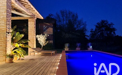 Casa en Le Burgaud, Occitania, Francia 1