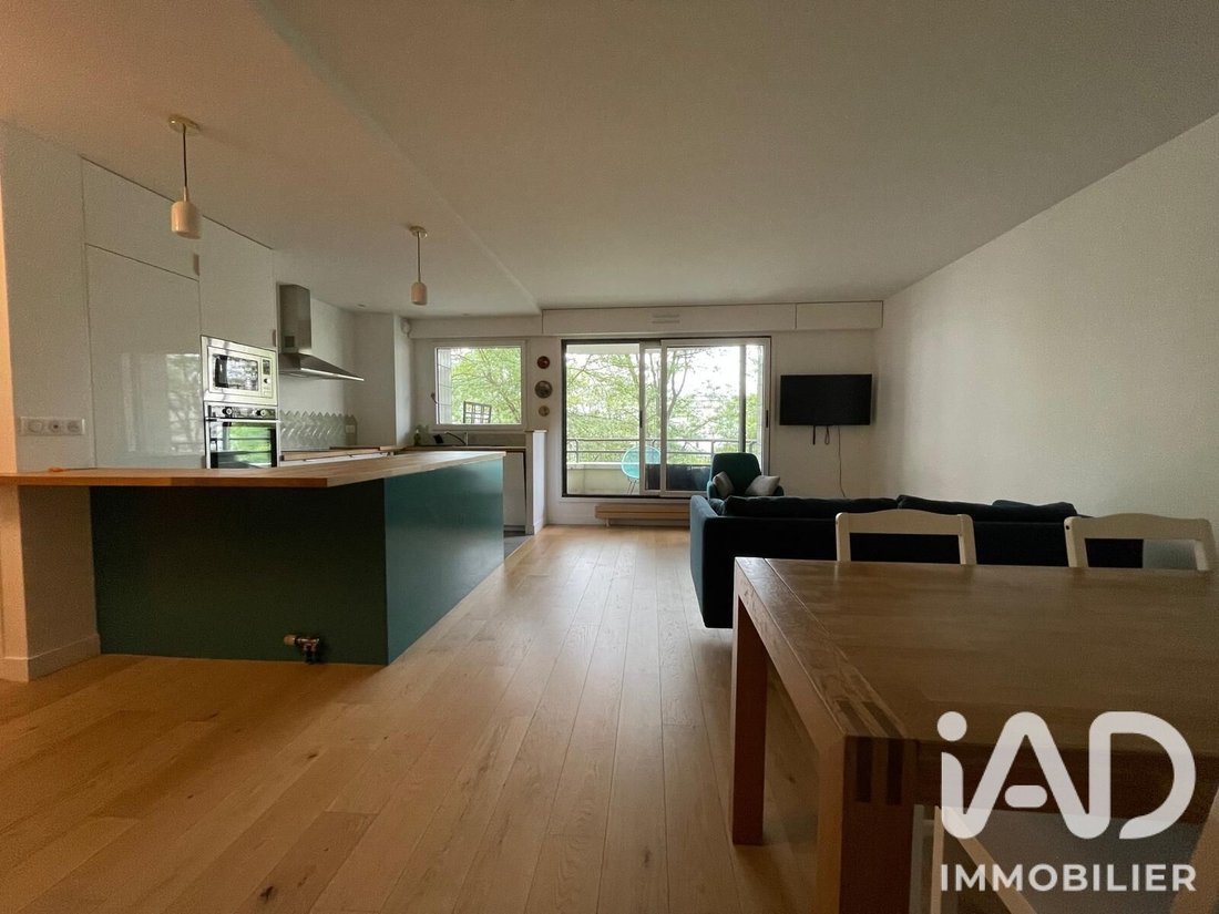 Apartamento en Suresnes, Isla de Francia, Francia 1 - 18812266