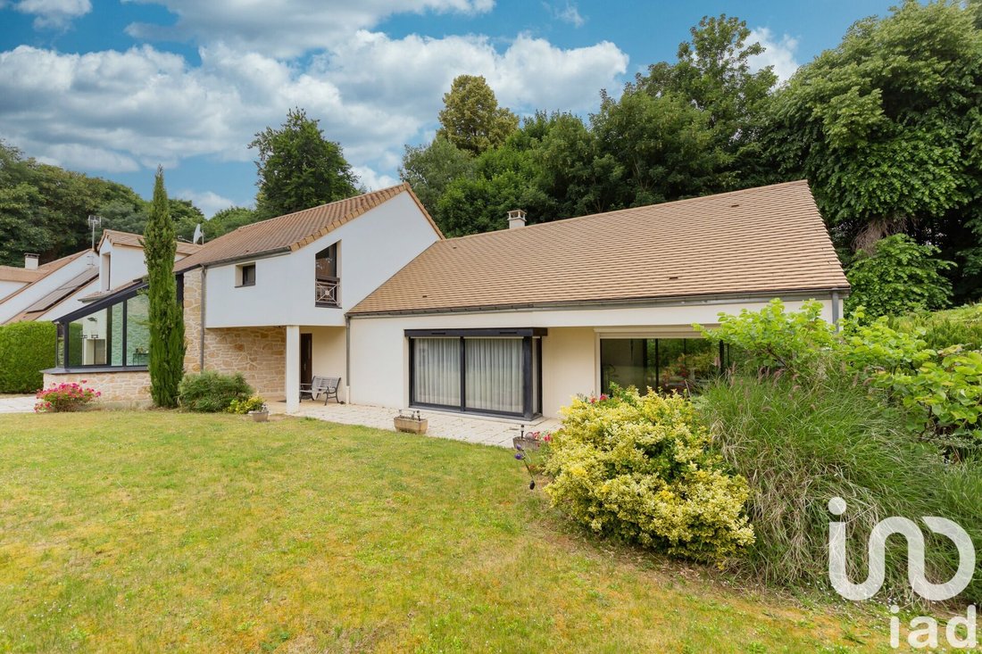 House in Conches-sur-Gondoire, Ile-de-France, France 1 - 18812250