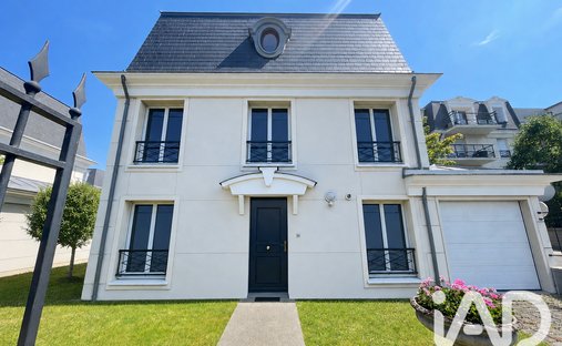 House in Sartrouville, Ile-de-France, France 1