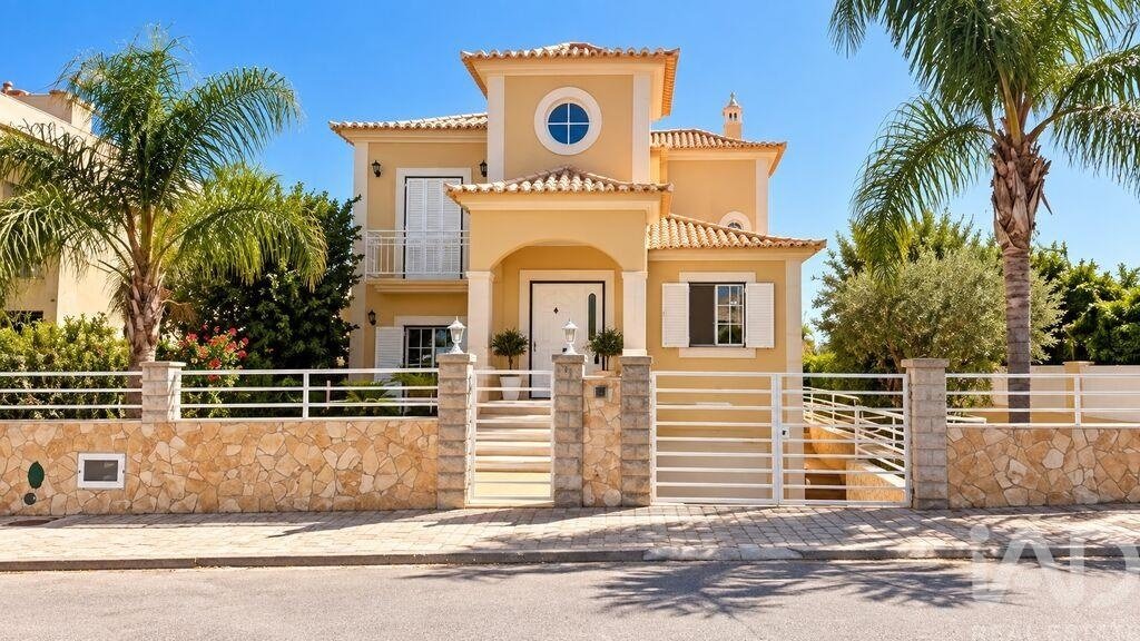 Townhouse en Montenegro, Algarve, Portugal 1 - 18810852