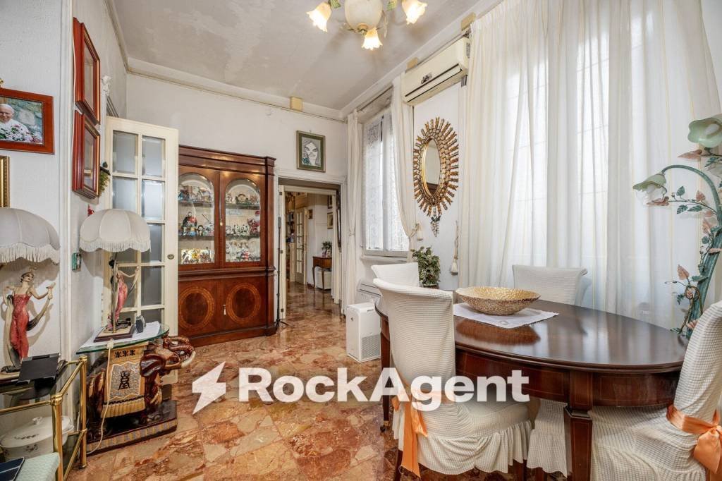 Apartment in Monti, Rome, Italy 2 - 18810488