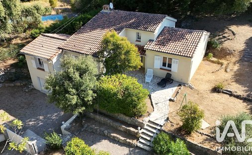 Casa a Trans-en-Provence, Provenza-Alpi-Costa Azzurra, Francia 1