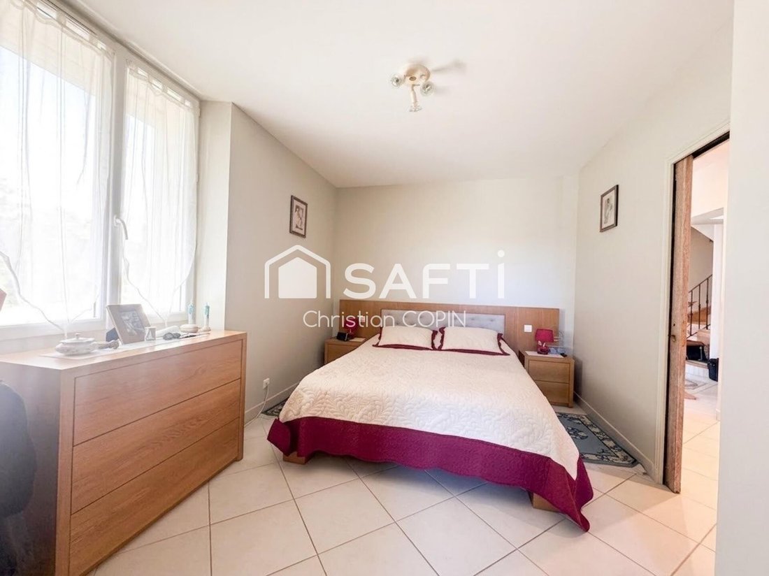 Apartamento en Aguillon, Tolón, Francia 5 - 18810997