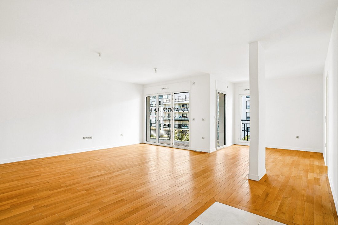 Apartment in Ile de la Jatte - Parc d'Orléans, Neuilly-sur-Seine, France 1 - 18810810