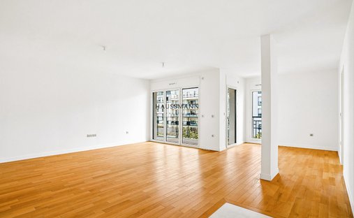 Apartment in Ile de la Jatte - Parc d'Orléans, Neuilly-sur-Seine, France 1