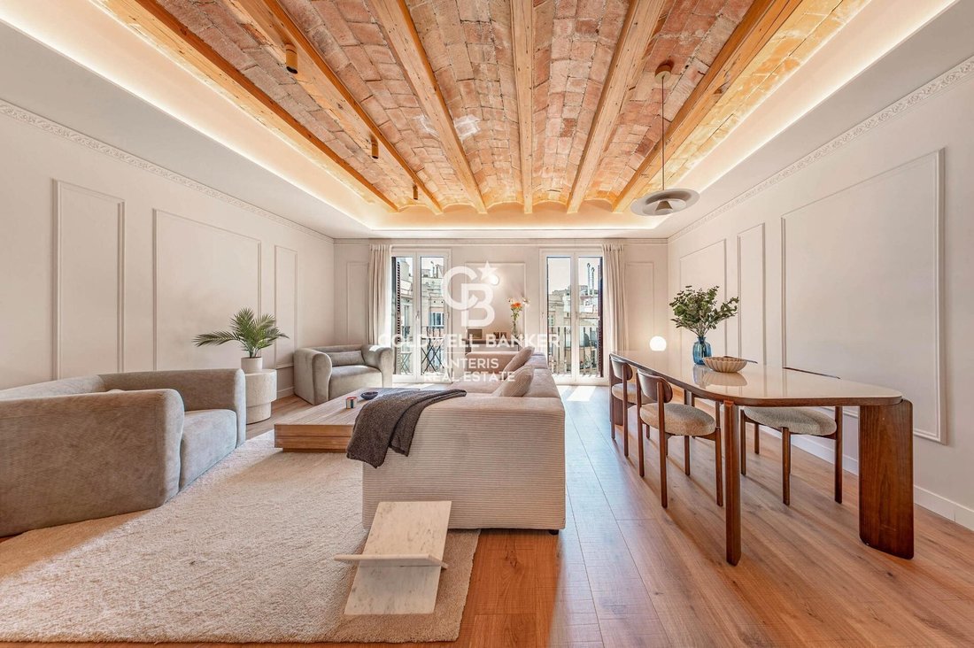 Apartamento en Eixample, Barcelona, España 1 - 18810650