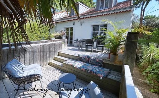 House in Le Guézy, La Baule-Escoublac, France 1