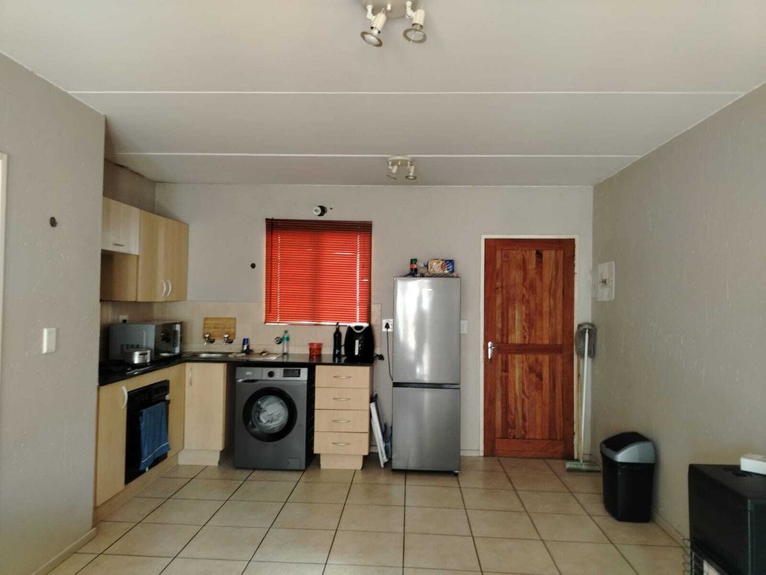 Wohnung in Sunward Park, Gauteng, Südafrika 4 - 18810829
