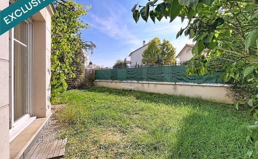 Apartment in Chatou, Ile-de-France, France 1
