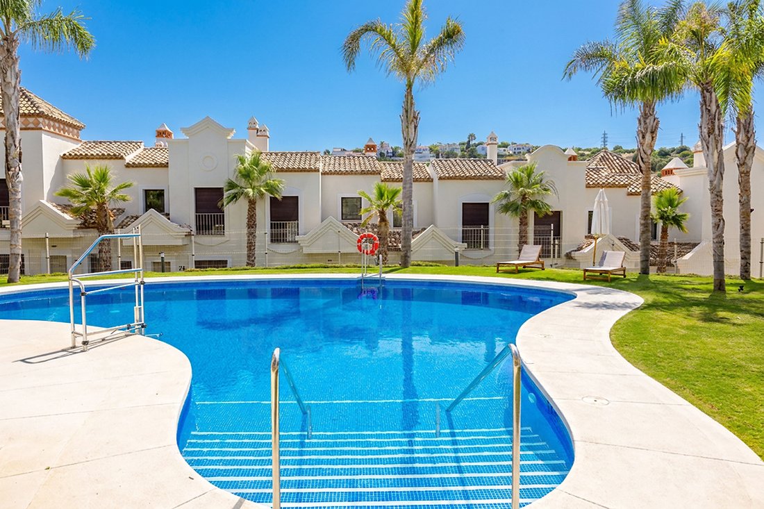 House in Estepona, Andalusia, Spain 4 - 18810746