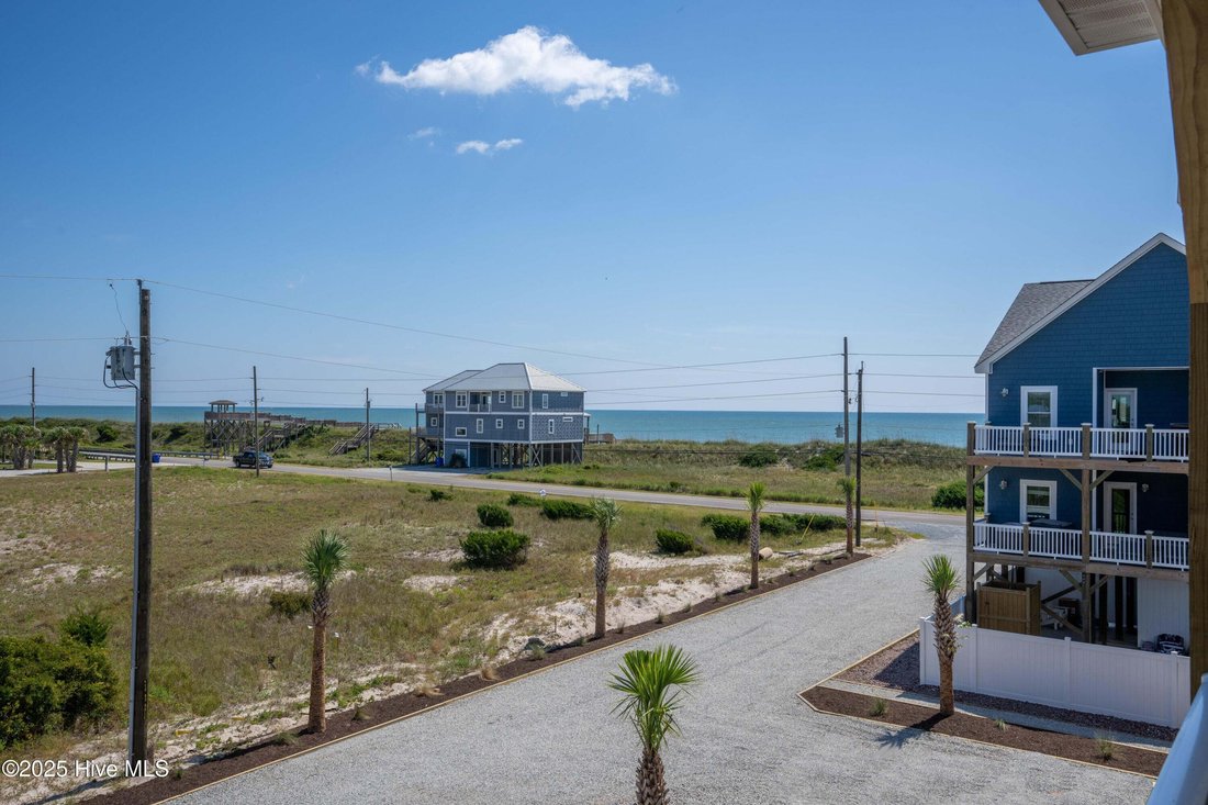 Haus in North Topsail Beach, North Carolina, Vereinigte Staaten 2 - 18810860