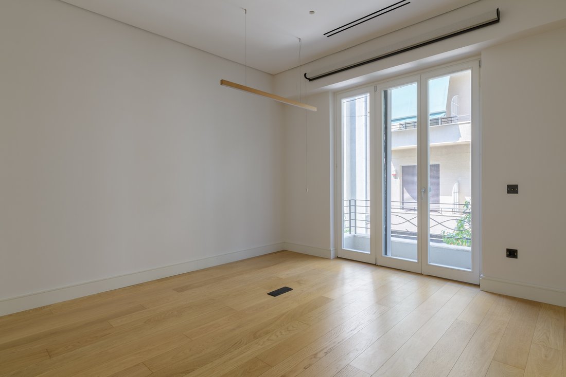 Apartment in Sunoikia Kolonakiou, 1st District of Athens, Athens 3 - 17324071