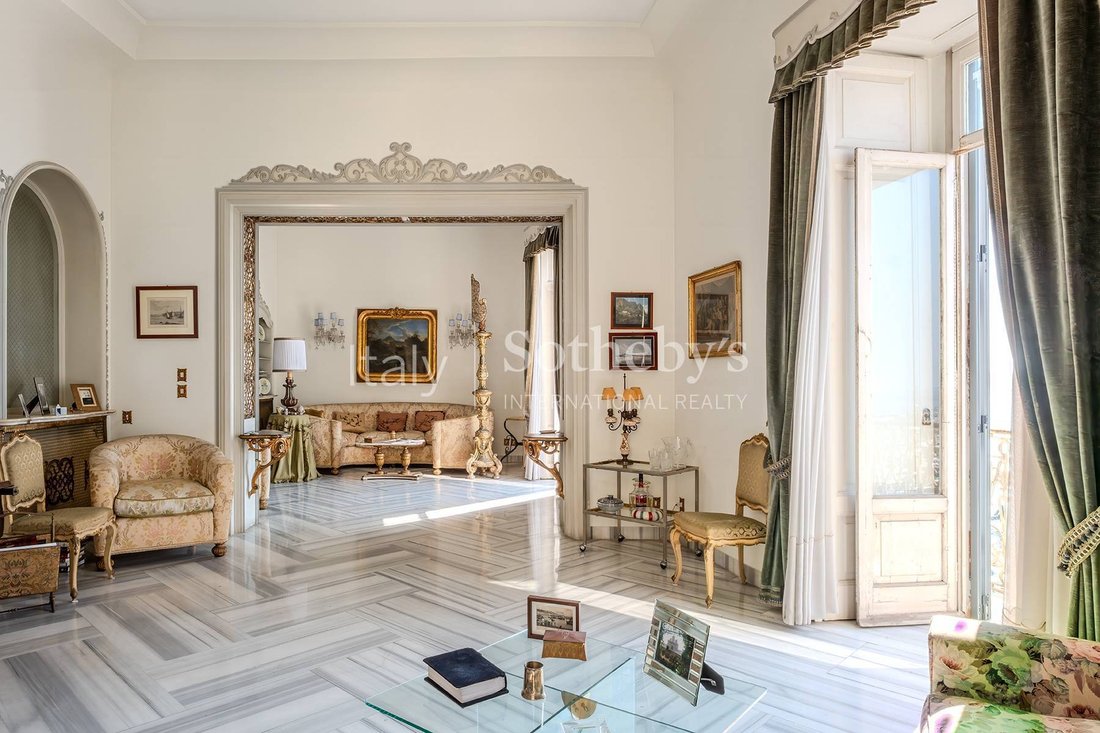 Apartment in Mergellina, Naples, Campania 5 - 18810879