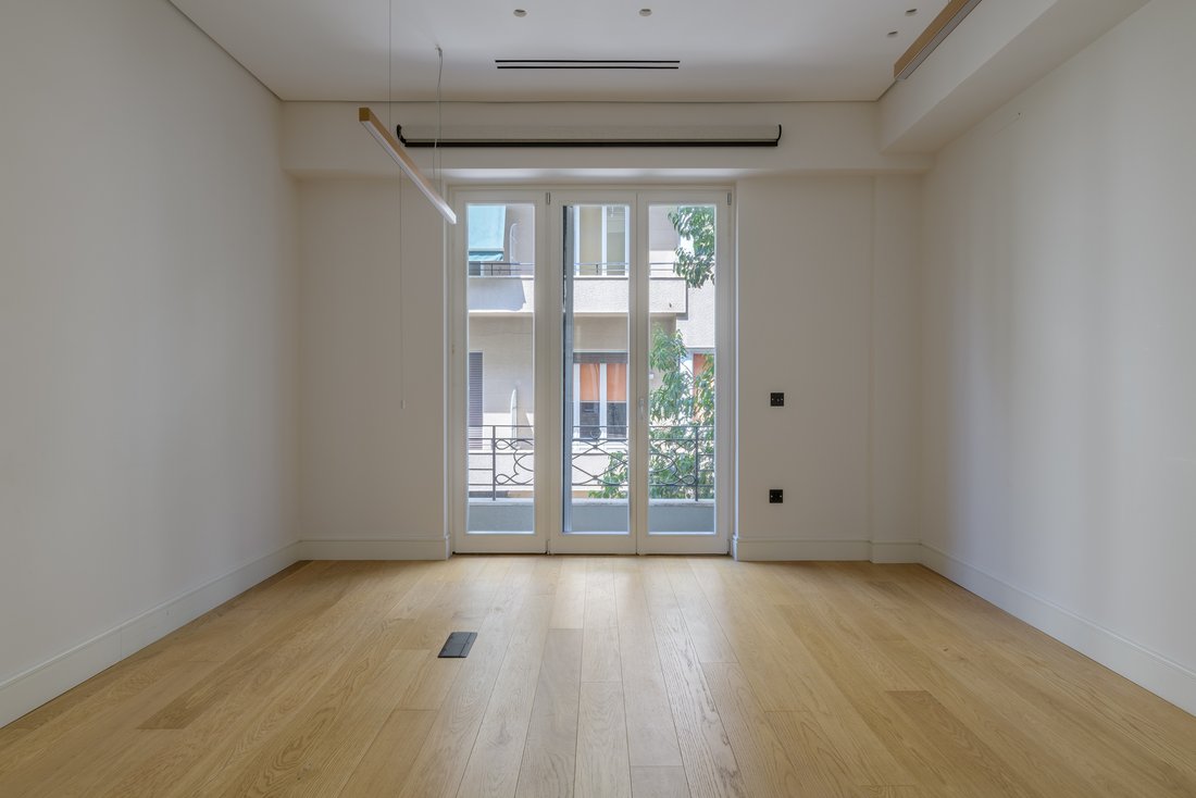 Apartment in Sunoikia Kolonakiou, 1st District of Athens, Athens 4 - 17324071