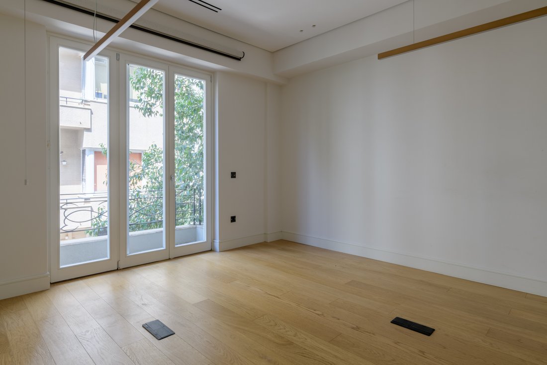 Apartment in Sunoikia Kolonakiou, 1st District of Athens, Athens 2 - 17324071