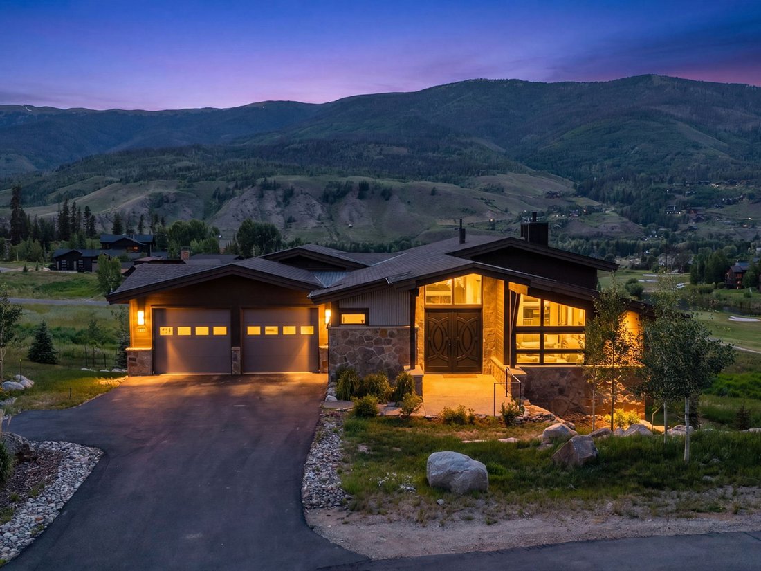 Silverthorne, Colorado, United States 1 - 18810875