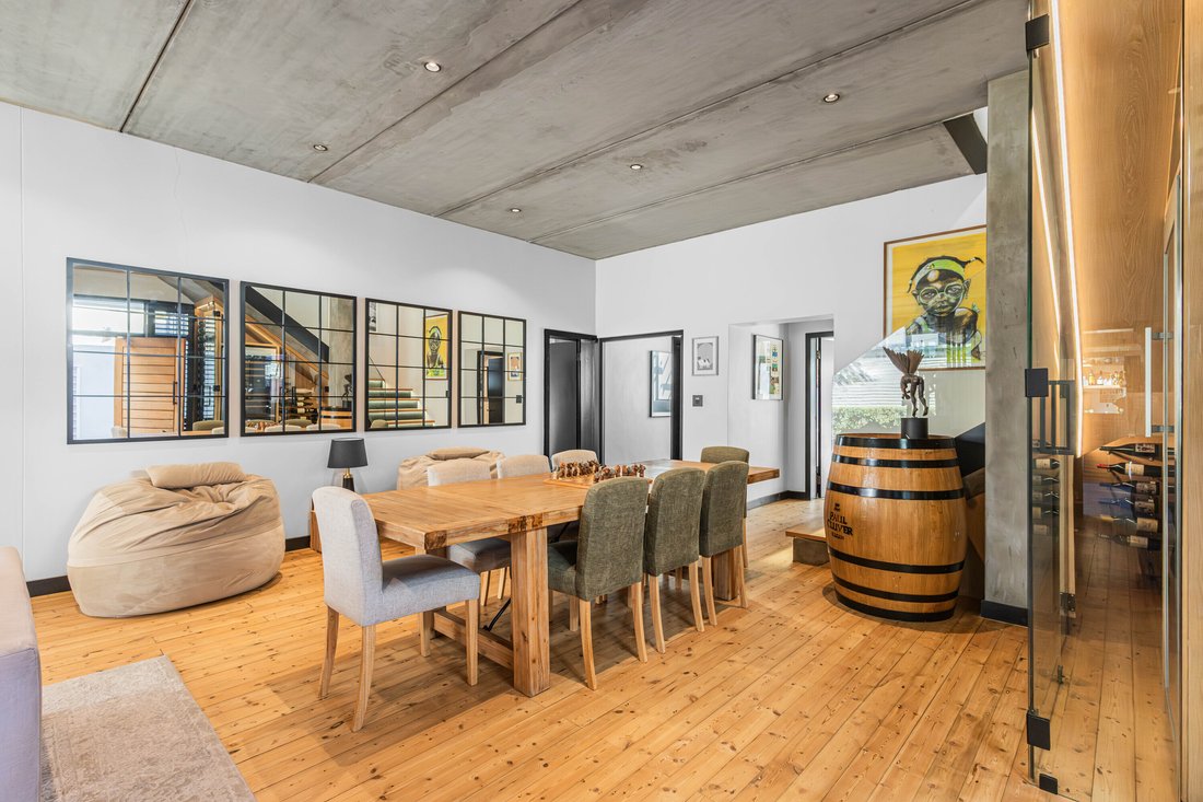 House in Sea Point, Cape Town, South Africa 3 - 18810872