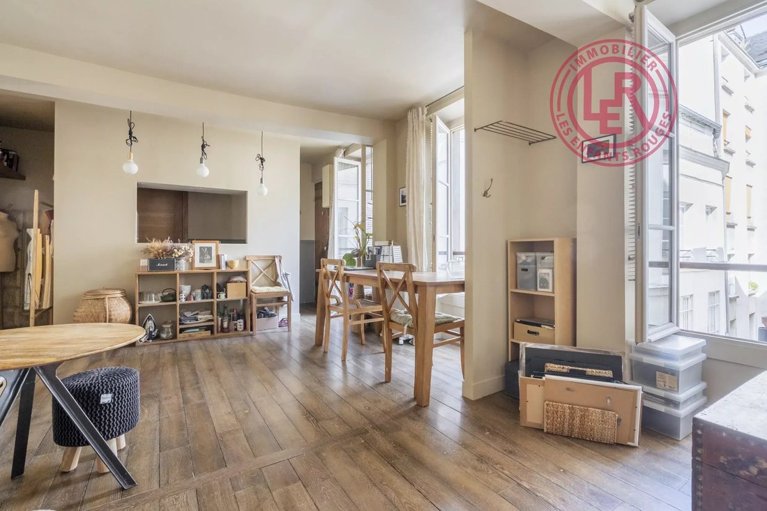 Apartment in Arts et Métiers, Paris 3e Arrondissement, Paris 2 - 18812816
