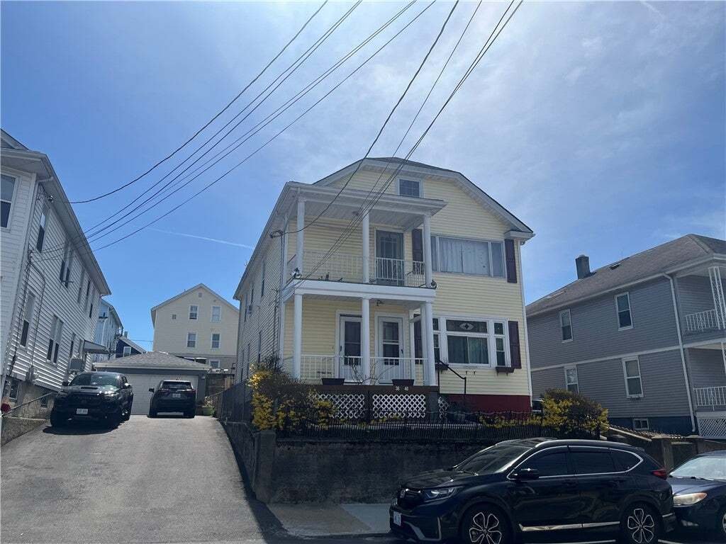 Central Falls, Rhode Island, United States 1 - 18811452