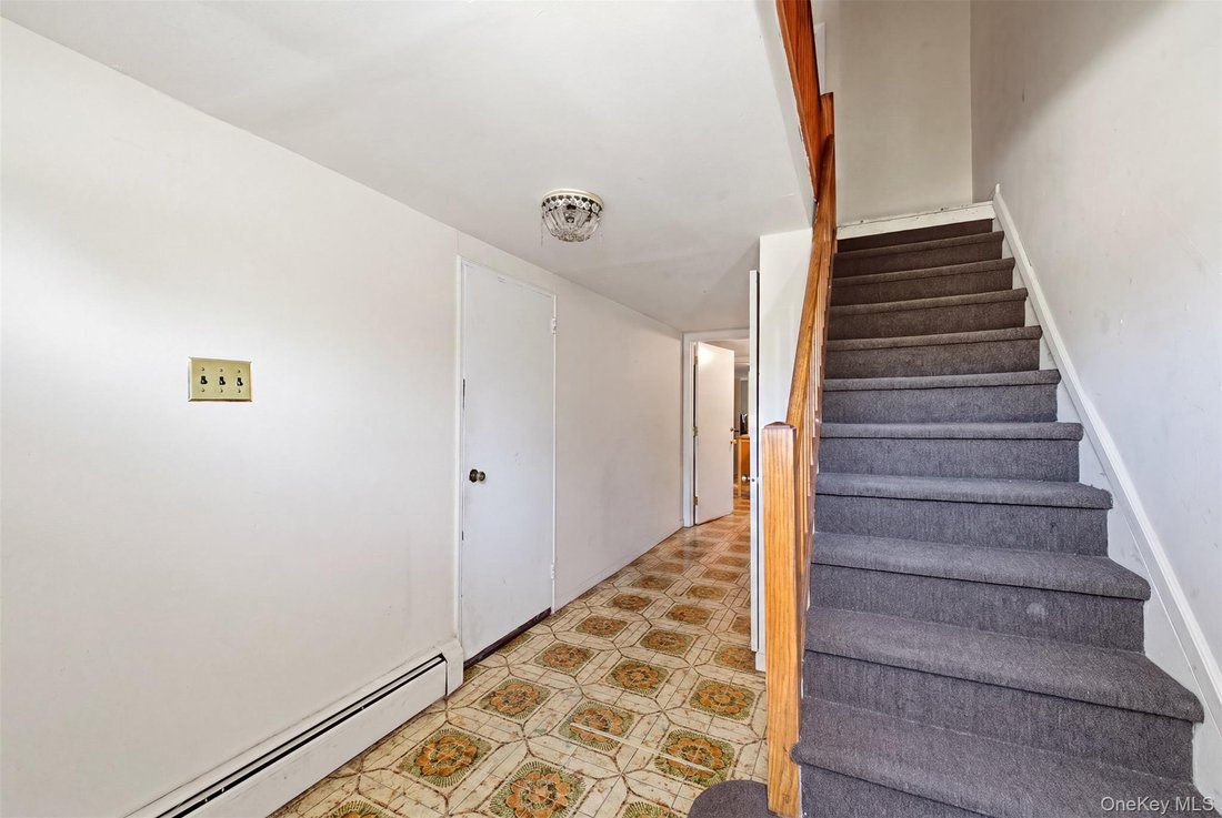 House in New York, New York, United States 4 - 18811554