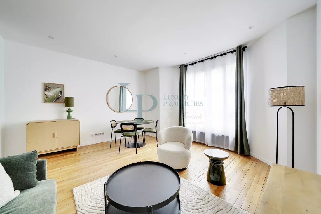 Apartment in Auteuil Sud, Paris 16e Arrondissement, Paris 3 - 18815543