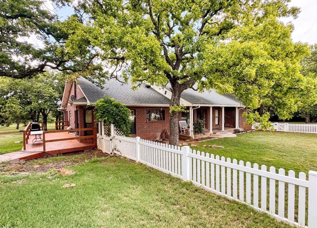 House in Rising Star, Texas, United States 2 - 18243913