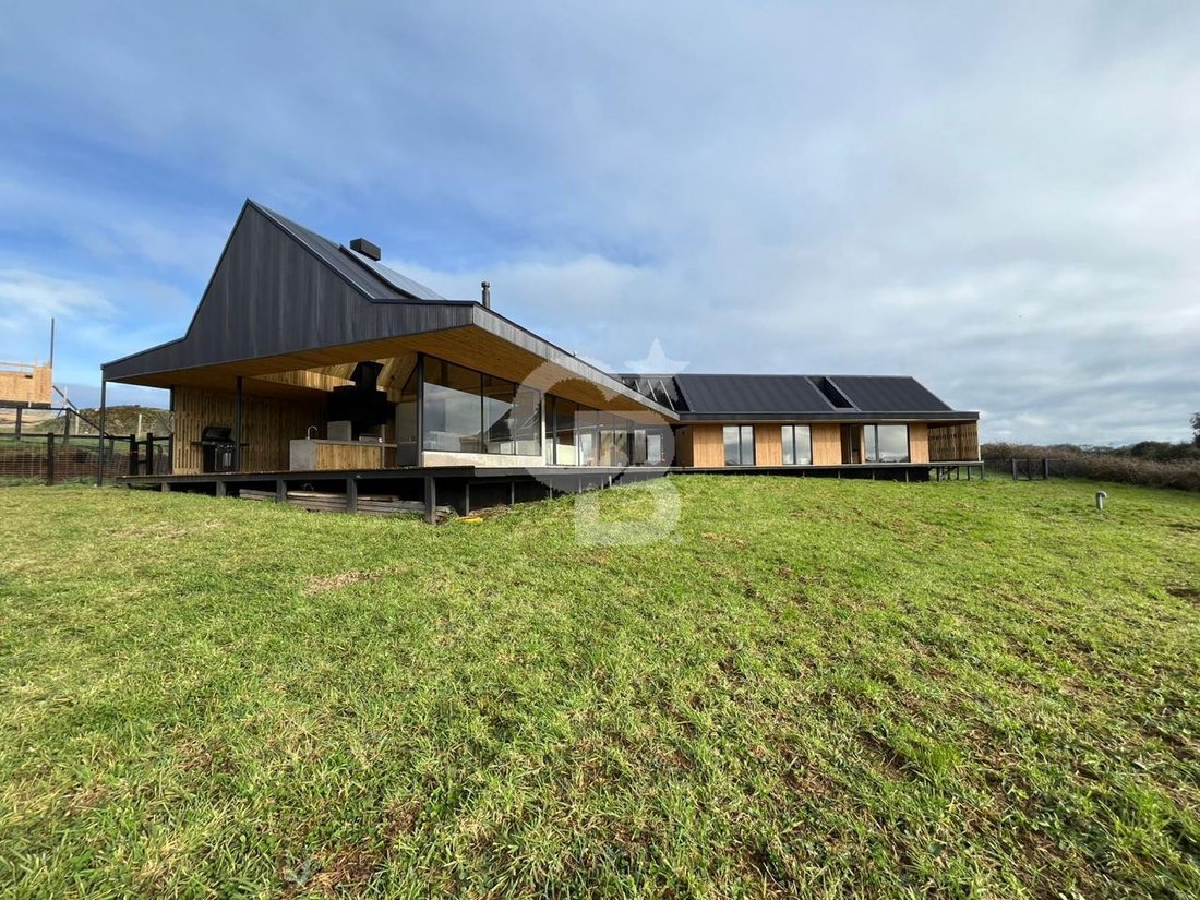 House in Los Lagos, Los Lagos, Chile 1 - 18813432