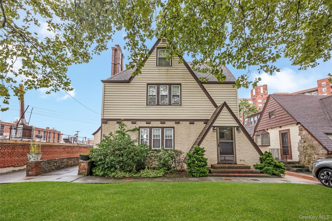 House in New York, New York, United States 1 - 18811588