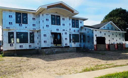 Maison à Massapequa Park, État de New York, États-Unis 1