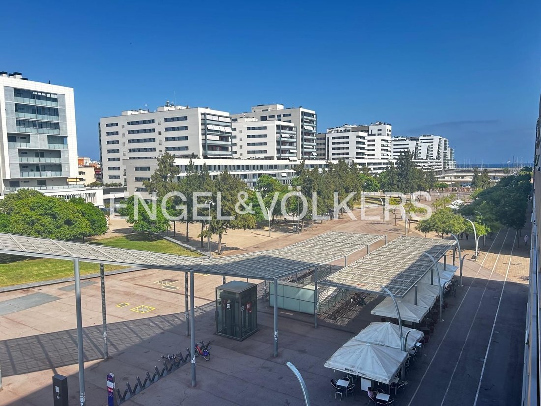 Appartamento a Districte 5, Badalona, Spagna 2 - 18815310