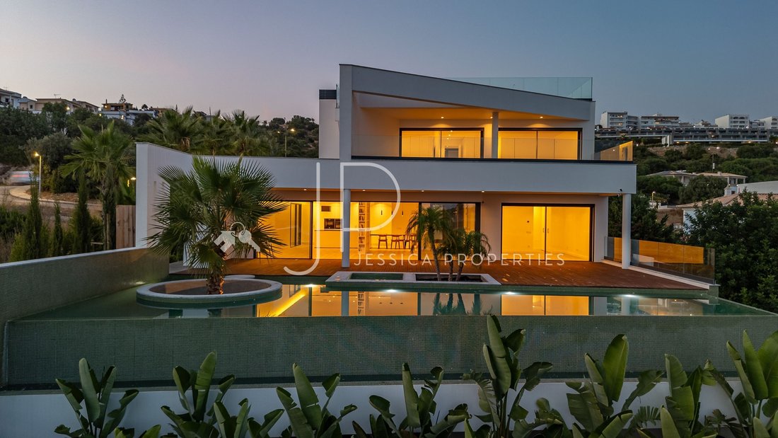 Villa in Praia dos Pescadores, Olhos de Agua, Portugal 1 - 18765499